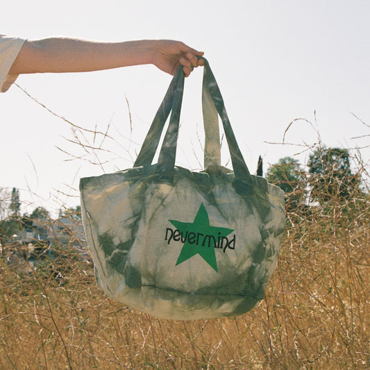 Star Oversize Tote Grass